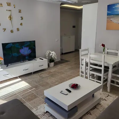 Fishta Q5 25 * Velipojë