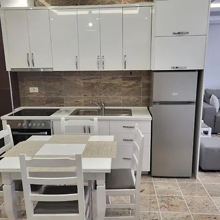 Fishta Q5 25 Velipojë