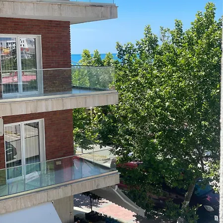 Apartament Fishta Q5 25 *