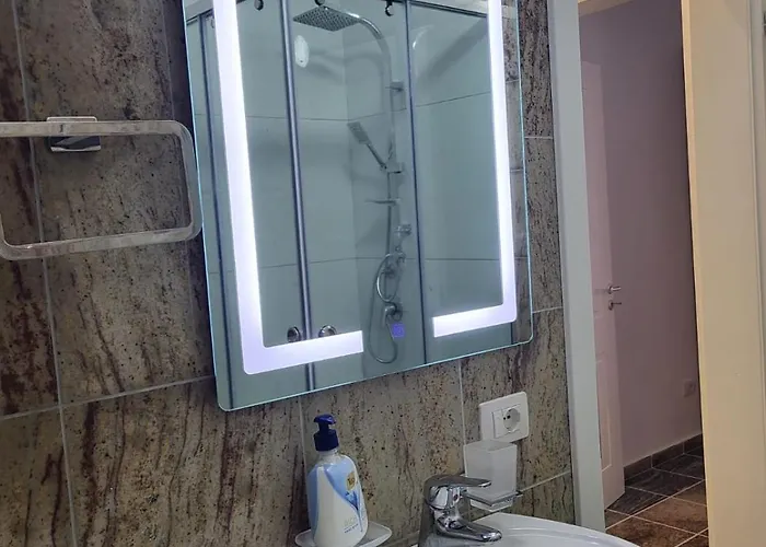 Fishta Q5 25 Appartement *