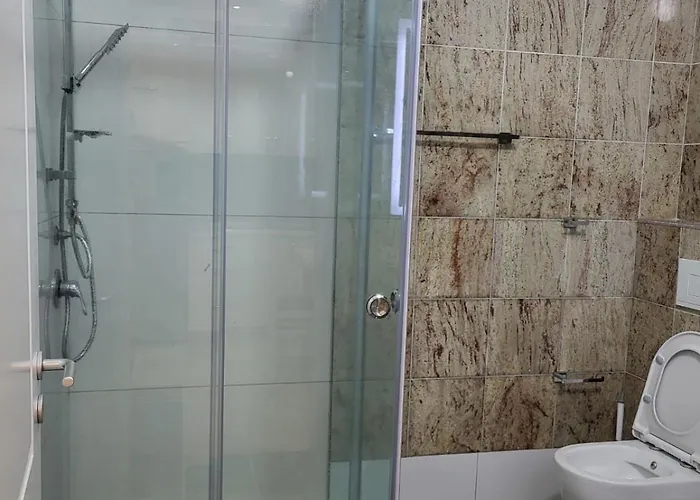 Appartement Fishta Q5 25